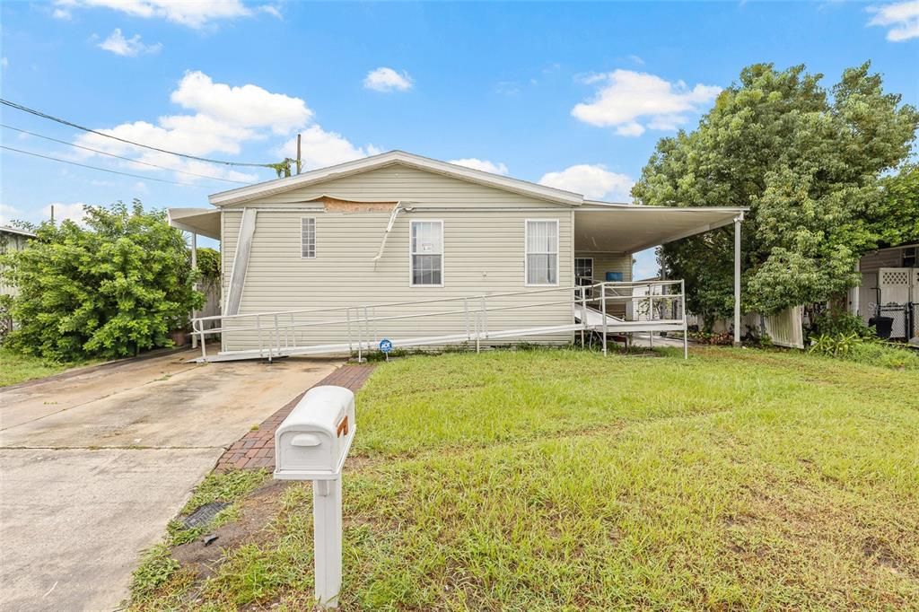 Image 43 of property listing at 5819 PORTSMOUTH DRIVE, Tampa, FL 33615
