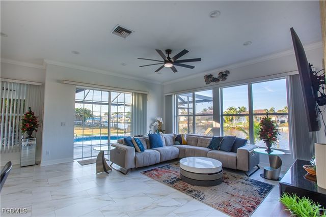 2549 SW 38th ST, Cape Coral, FL 33914