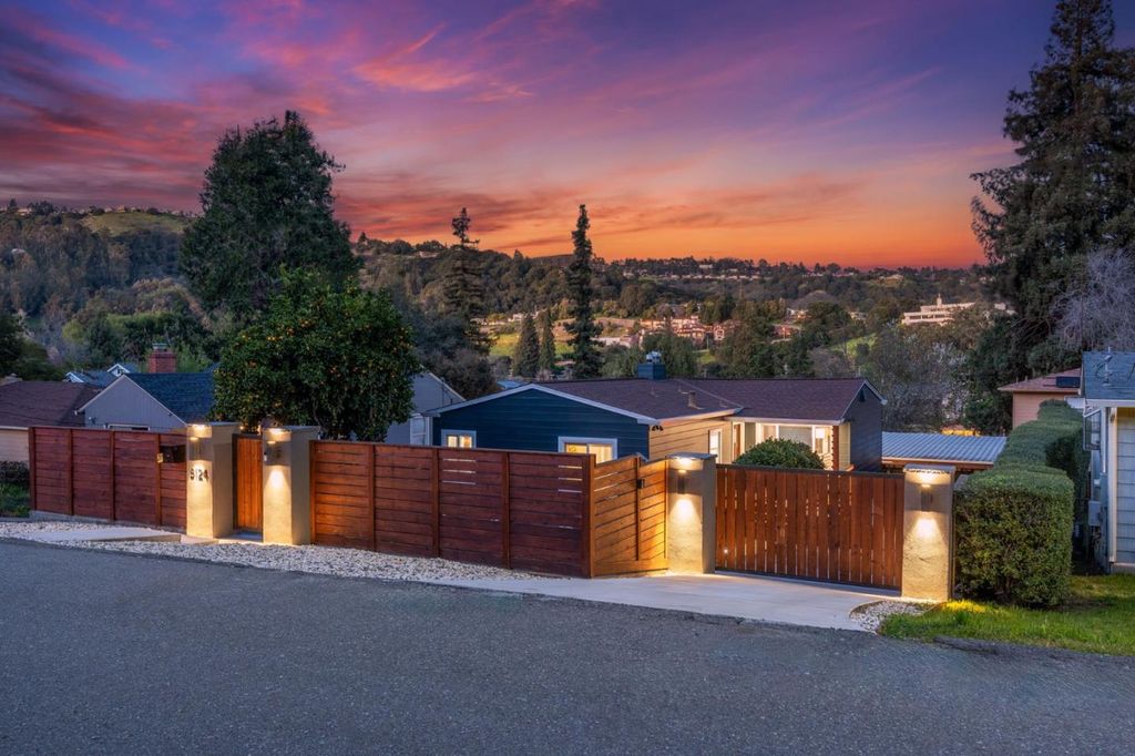 8124 Greenly Drive, Oakland, CA 94605