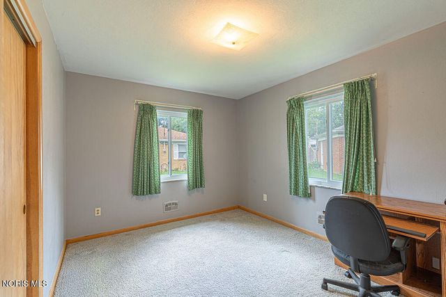 3464 Radisson Avenue, Toledo, OH 43614