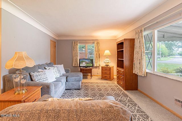 3464 Radisson Avenue, Toledo, OH 43614