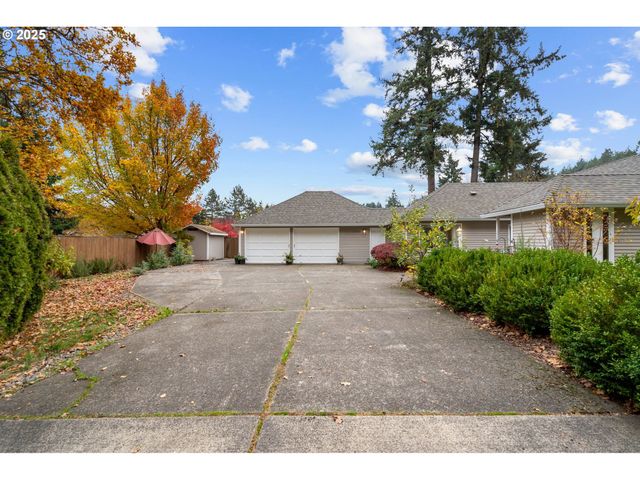 15390 Sw DAVIS Rd, Beaverton, OR 97007
