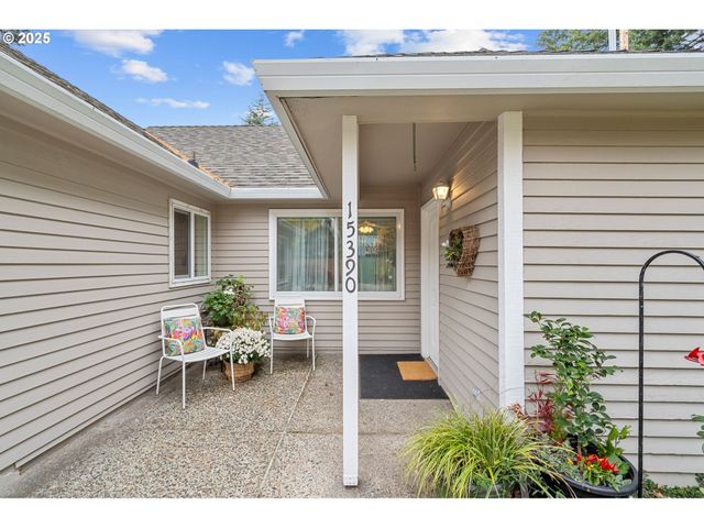 15390 Sw DAVIS Rd, Beaverton, OR 97007