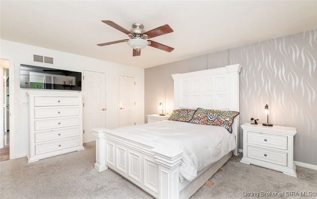 1111 Teal Ridge Court, New Albany, IN 47150