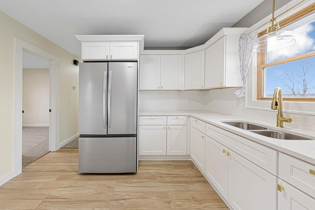 101 6th Avenue NW, Dodge Center, MN 55927