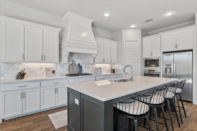 1724 Hollyhock Drive, Celina, TX 75009