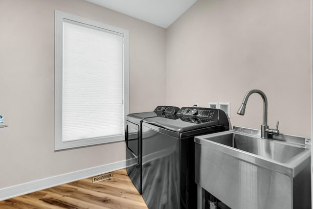 1044 Mulberry Street, Hammond, IN 46324