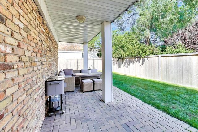 101 N Clay Street, Hinsdale, IL 60521