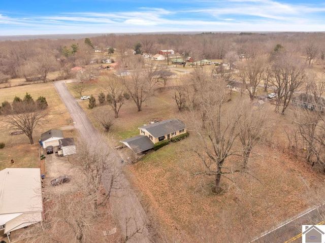 6360 Old Mayfield Road, Paducah, KY 42003