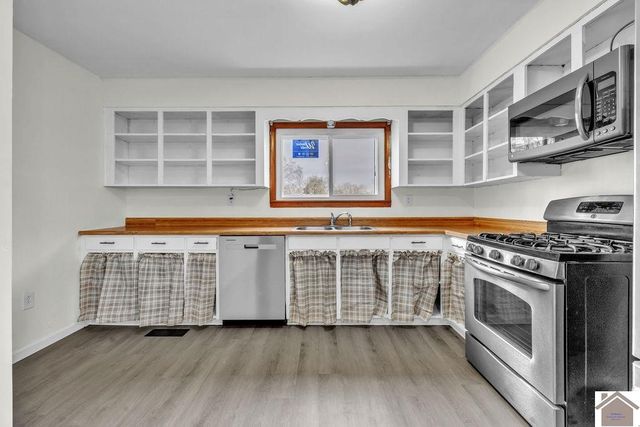 6360 Old Mayfield Road, Paducah, KY 42003