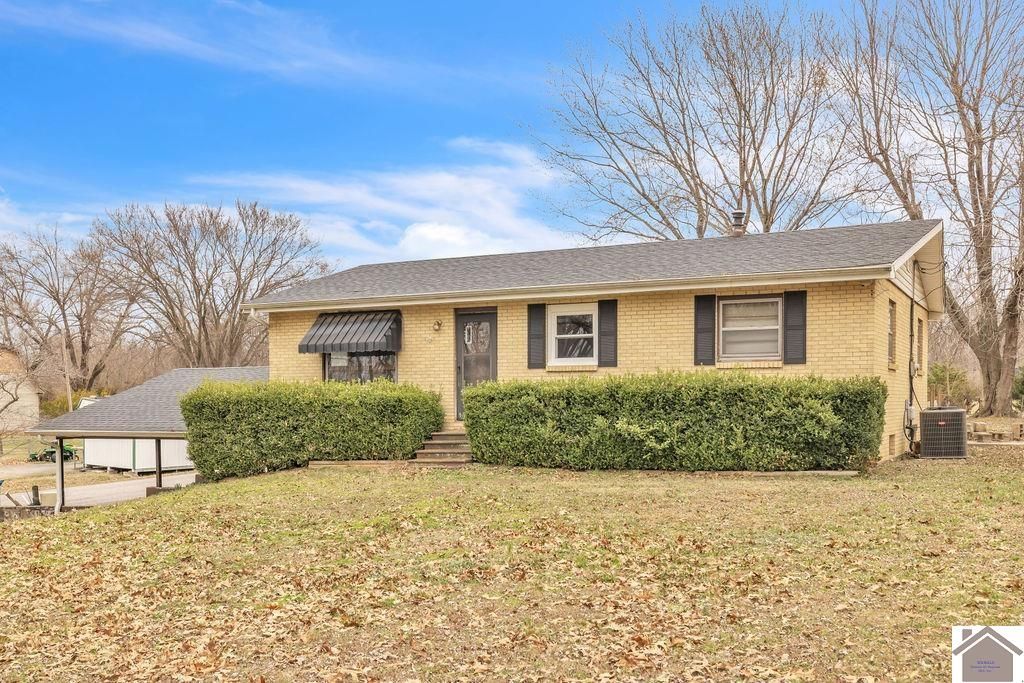 6360 Old Mayfield Road, Paducah, KY 42003