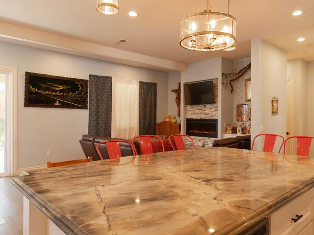 1011 El Cerro Drive, Hollister, CA 95023