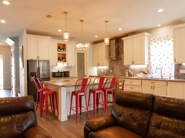 1011 El Cerro Drive, Hollister, CA 95023
