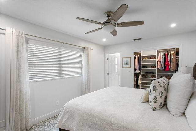 5103 W CLEVELAND STREET, Tampa, FL 33609