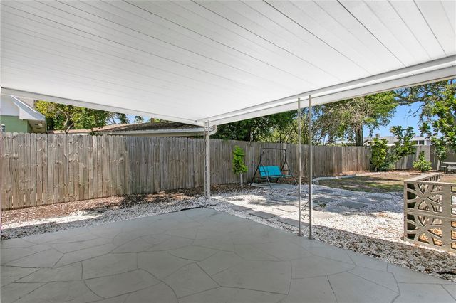 5103 W CLEVELAND STREET, Tampa, FL 33609