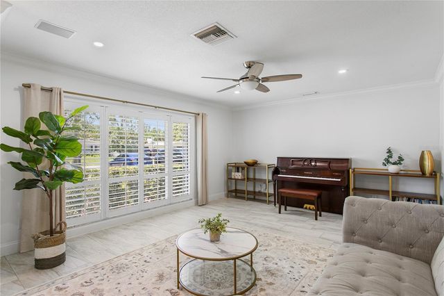 5103 W CLEVELAND STREET, Tampa, FL 33609
