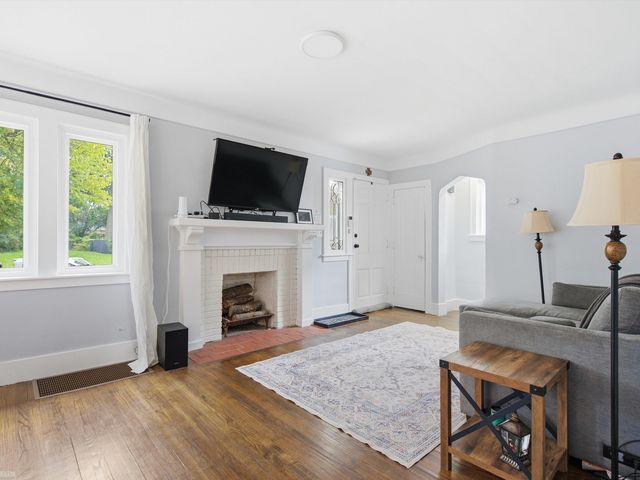 3967 Three Mile Drive, Detroit, MI 48224