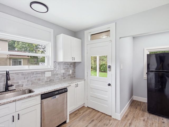 3967 Three Mile Drive, Detroit, MI 48224