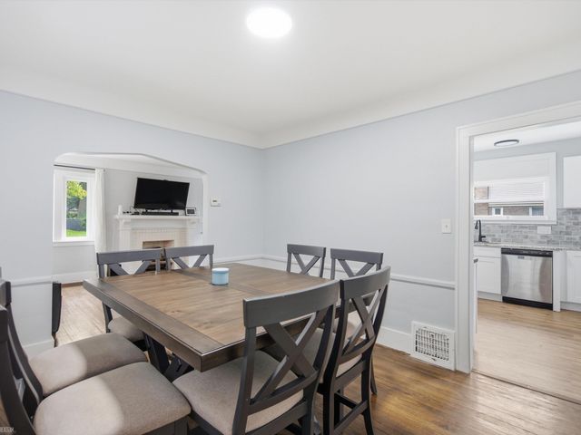 3967 Three Mile Drive, Detroit, MI 48224