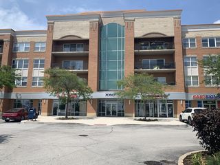 7050 183rd Street 203, Tinley Park, IL 60477