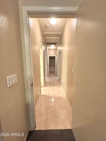 6329 W Preston Lane, Phoenix, AZ 85043