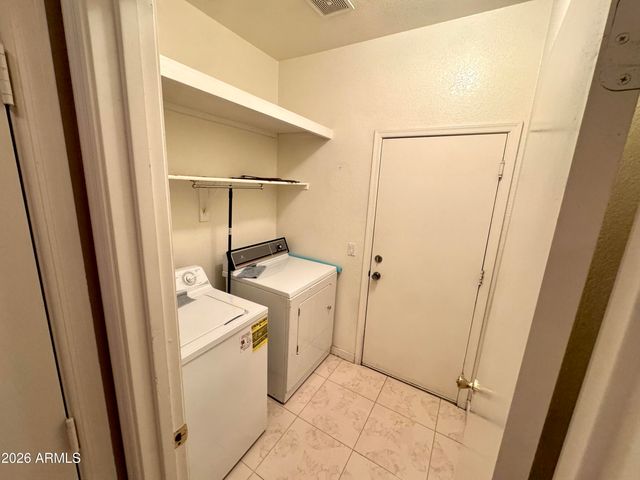 6329 W Preston Lane, Phoenix, AZ 85043