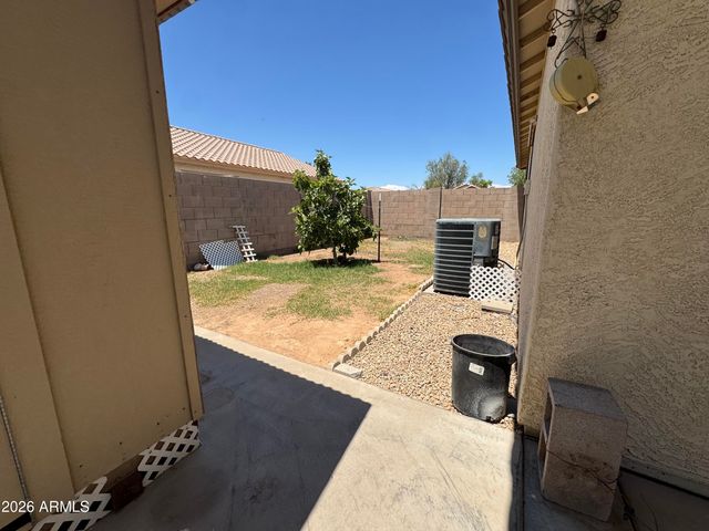 6329 W Preston Lane, Phoenix, AZ 85043