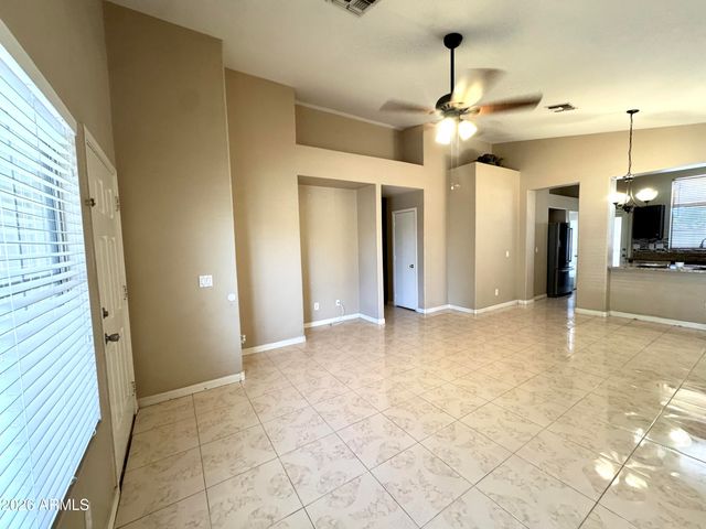 6329 W Preston Lane, Phoenix, AZ 85043
