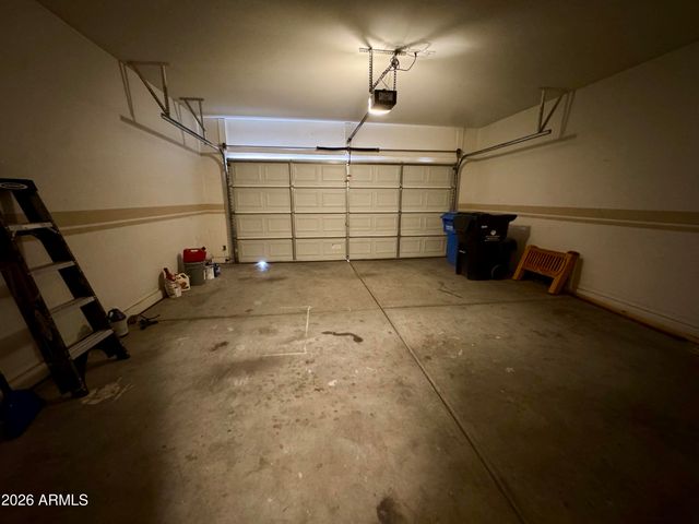 6329 W Preston Lane, Phoenix, AZ 85043