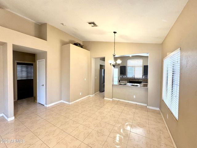 6329 W Preston Lane, Phoenix, AZ 85043