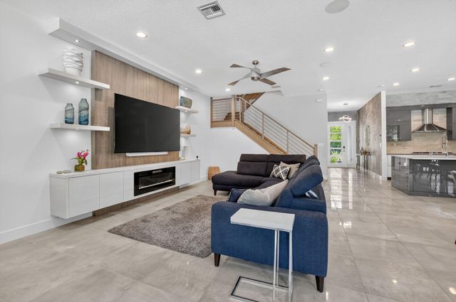 8861 Quiet Inlet Lane, Boca Raton, FL 33496