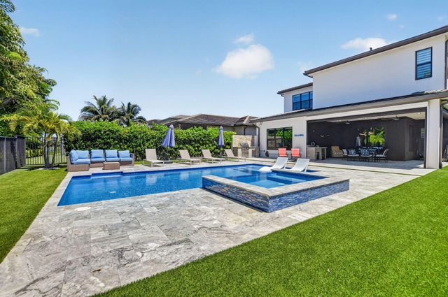 8861 Quiet Inlet Lane, Boca Raton, FL 33496