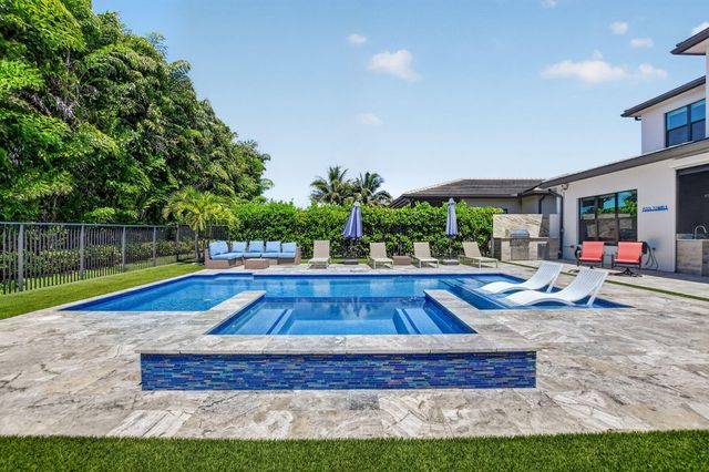 8861 Quiet Inlet Lane, Boca Raton, FL 33496