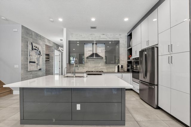 8861 Quiet Inlet Lane, Boca Raton, FL 33496
