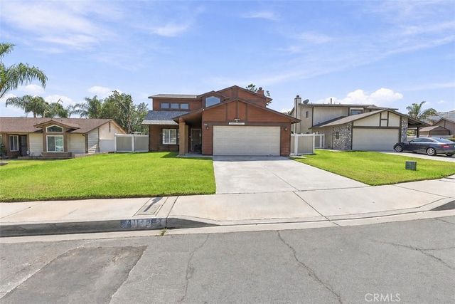 1146 Adel Court, Colton, CA 92324