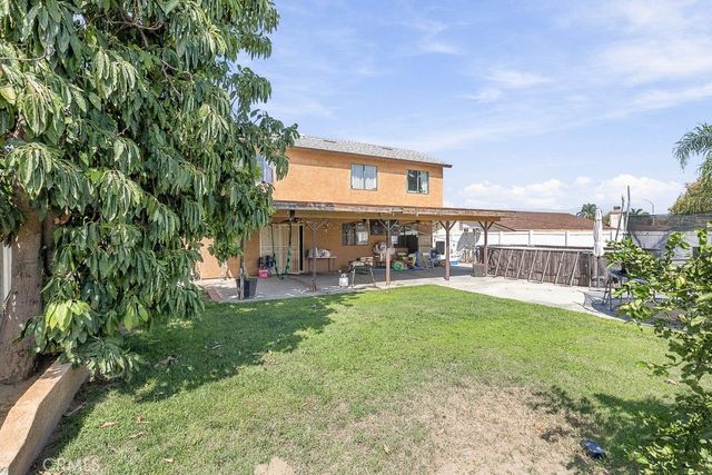 1146 Adel Court, Colton, CA 92324