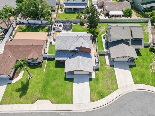 1146 Adel Court, Colton, CA 92324