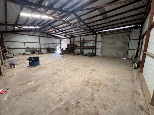 376 E Klepper, Caruthers, CA 93609