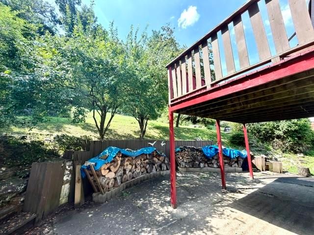 1901 Enslow Blvd, Huntington, WV 25701