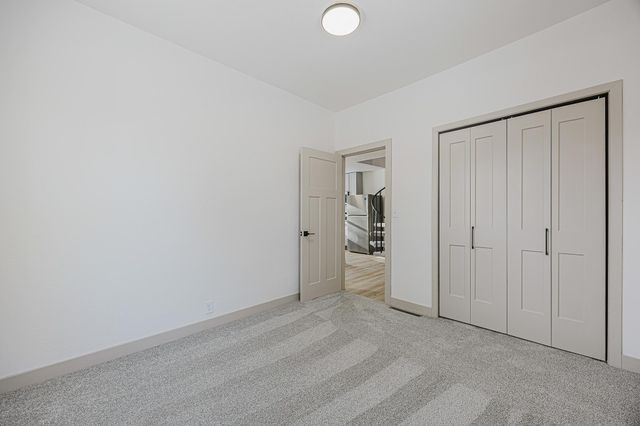 1522 8th Street N, Fargo, ND 58102