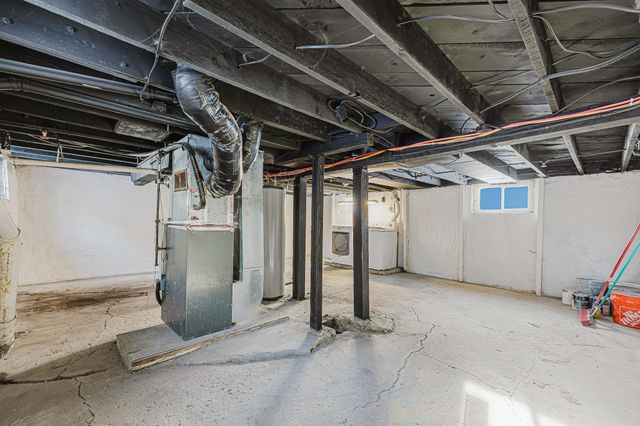 1522 8th Street N, Fargo, ND 58102