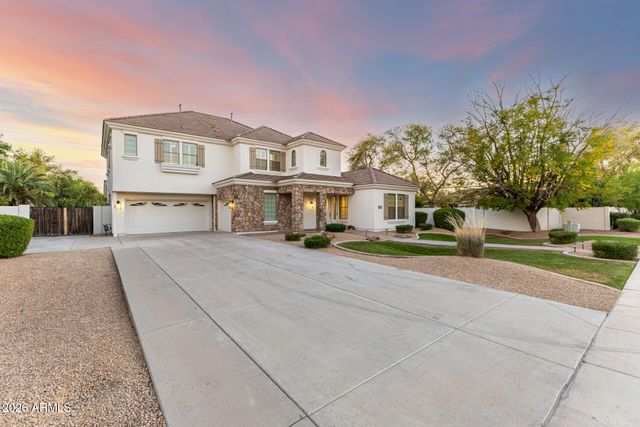 851 E DESERT INN Drive, Chandler, AZ 85249