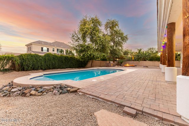 851 E DESERT INN Drive, Chandler, AZ 85249