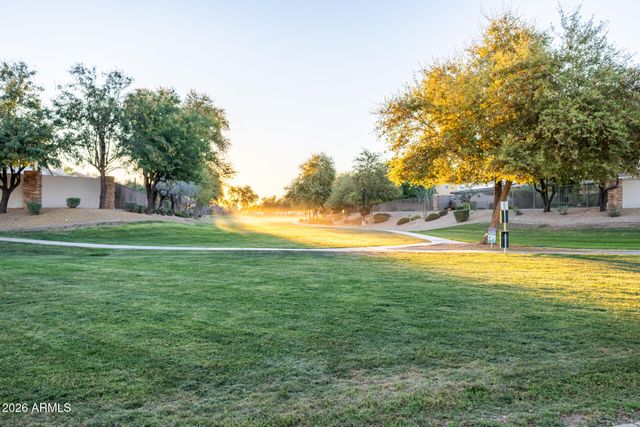 851 E DESERT INN Drive, Chandler, AZ 85249