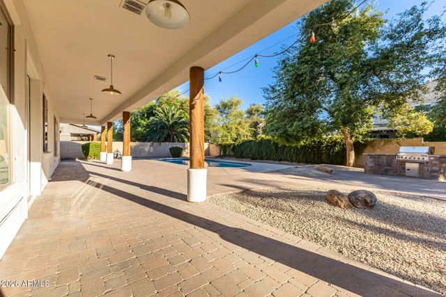 851 E DESERT INN Drive, Chandler, AZ 85249