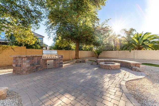 851 E DESERT INN Drive, Chandler, AZ 85249