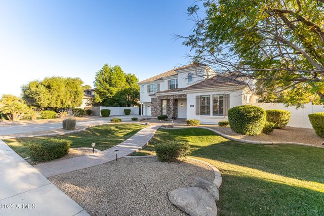 851 E DESERT INN Drive, Chandler, AZ 85249