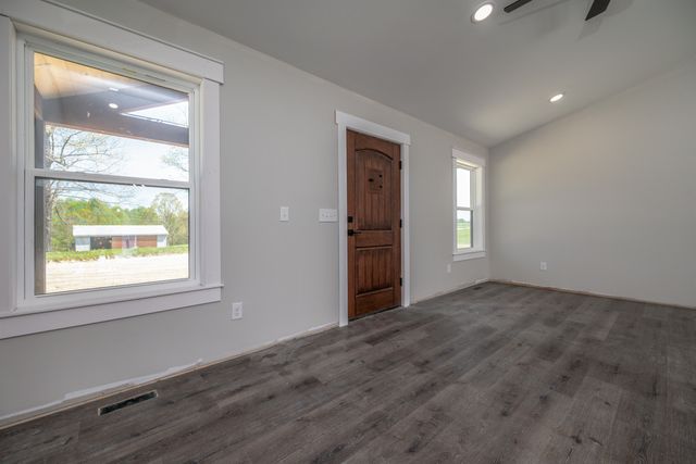 1859 Maxey Flat Road, Hillsboro, KY 41049