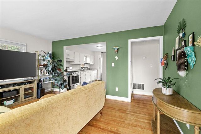 2025 Wayne ST, Roanoke, VA 24012