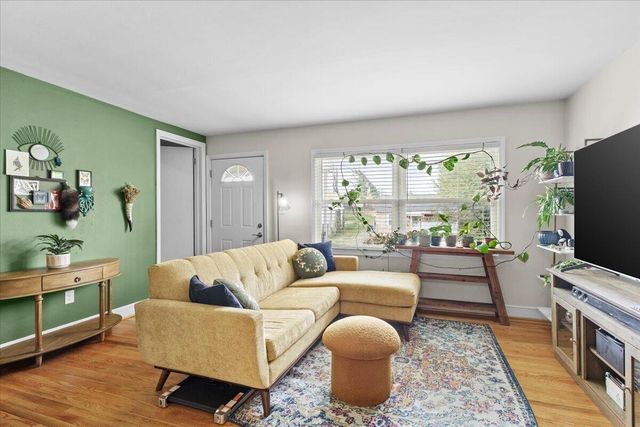 2025 Wayne ST, Roanoke, VA 24012